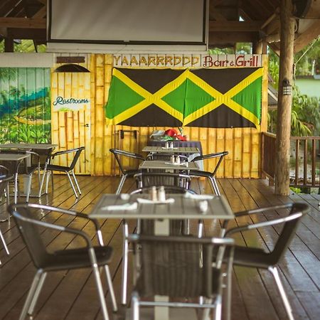 Yard Beach House Negril Buitenkant foto